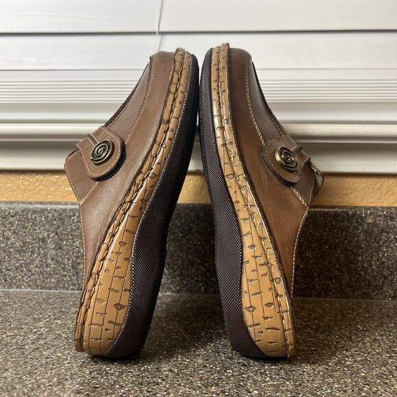 Propet Clogs Brown Leather Womens Sz 8.5 M(B) Comfort Casual Mule Slip Resistant - Picture 5 of 11